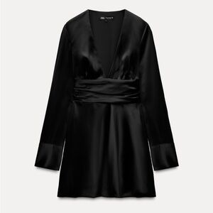 NWT Short Longsleeve Dress Black